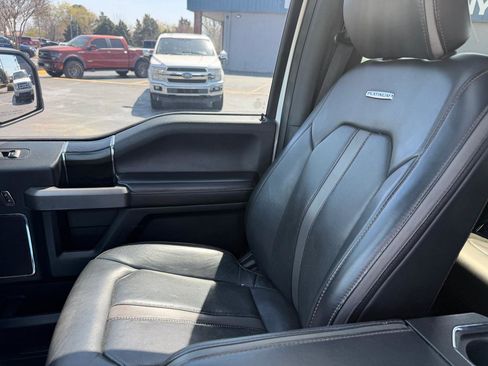 Used 2019 Ford F150 Platinum w/ Equipment Group 701A Luxury image 11