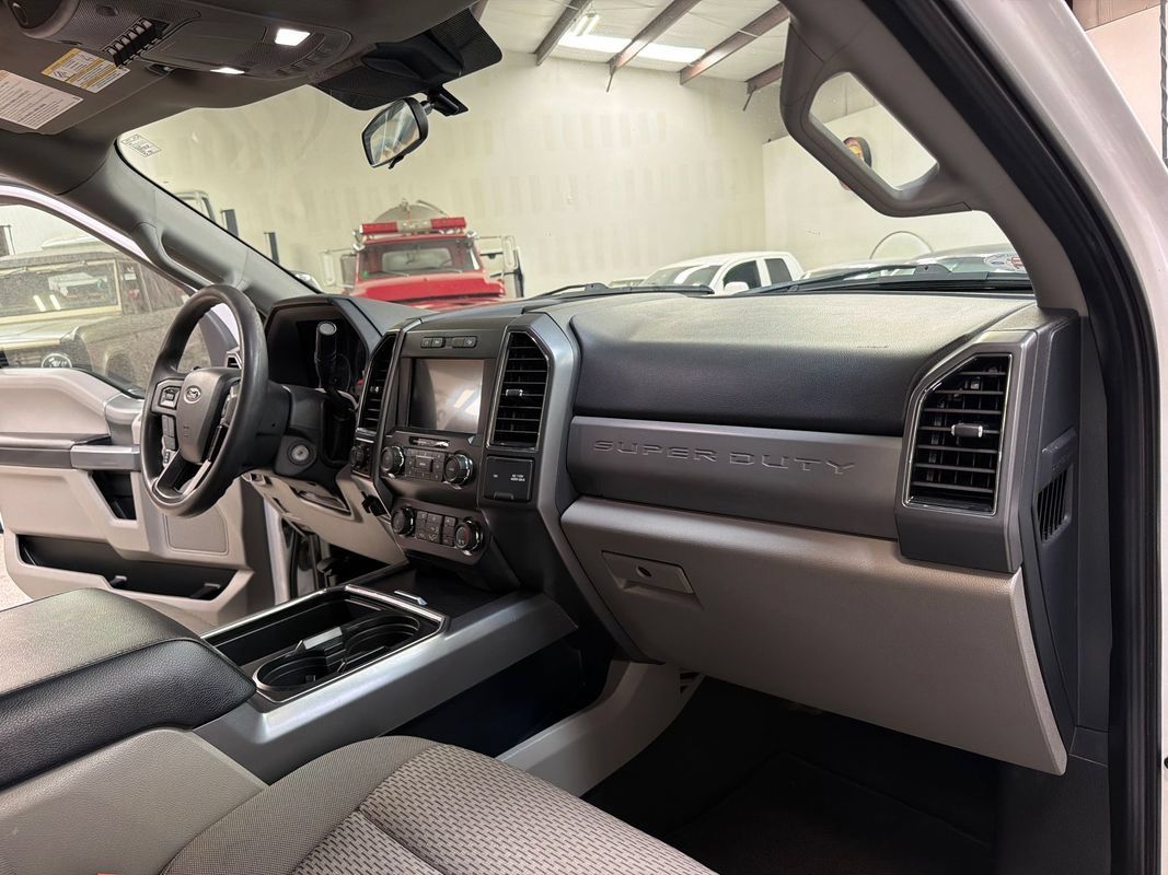 Used 2022 Ford F350 XLT w/ XLT Premium Package AWD/4WD image 37