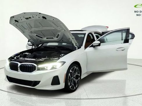 Used 2025 BMW 330i Sedan RWD image 12