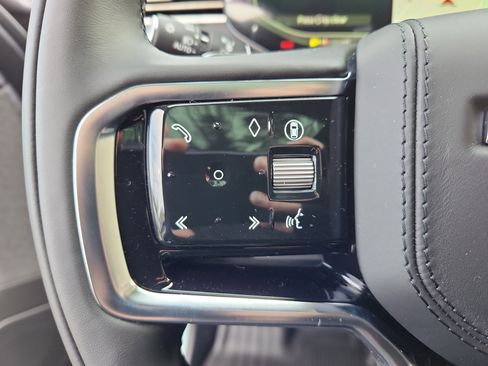 New 2026 Land Rover Range Rover Sport SE image 19