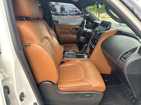 Used 2023 INFINITI QX80 Sensory w/ Cargo Package AWD/4WD image 37