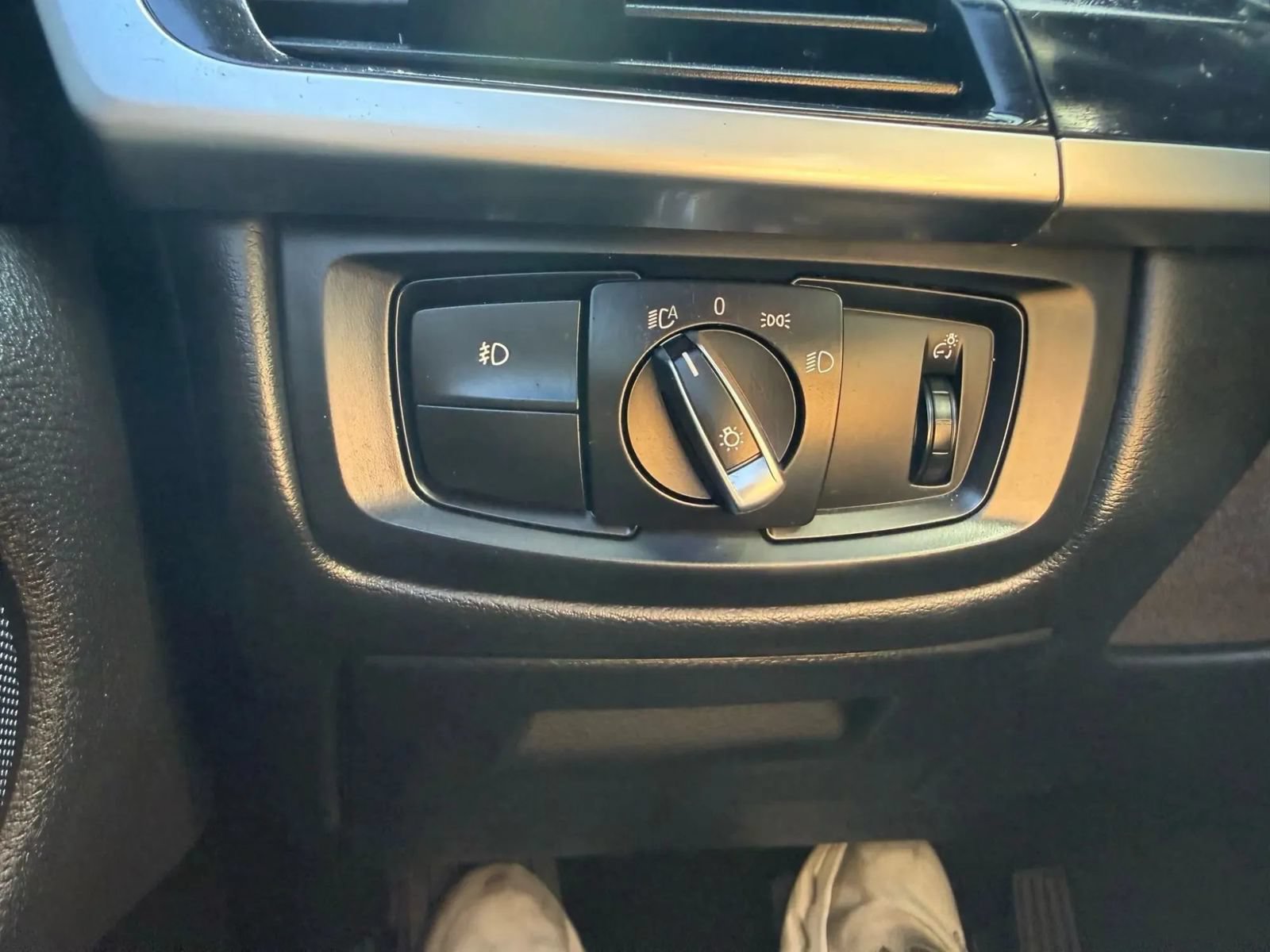 Used 2018 BMW X5 sDrive35i RWD image 19
