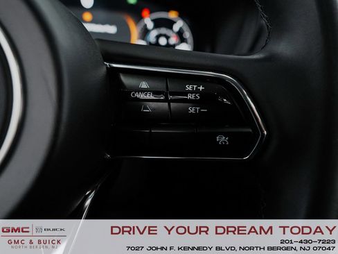 Used 2024 MAZDA CX-90 Plug-In Hybrid w/ Preferred image 24