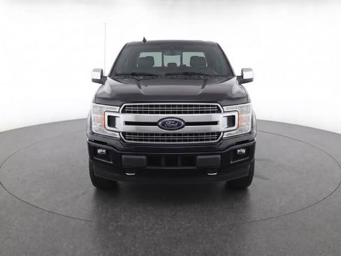 Used 2019 Ford F150 Platinum w/ Equipment Group 701A Luxury AWD/4WD image 2