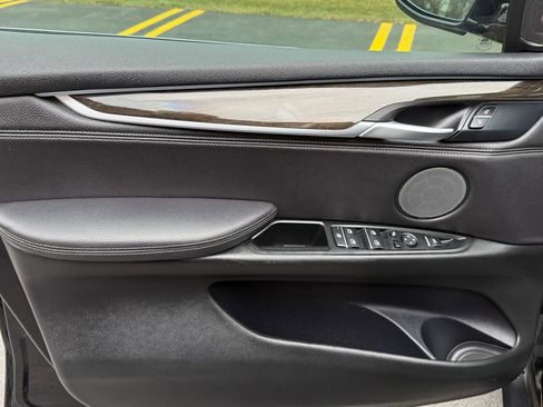 Used 2018 BMW X5 xDrive35d w/ Driving Assistance Package image 22