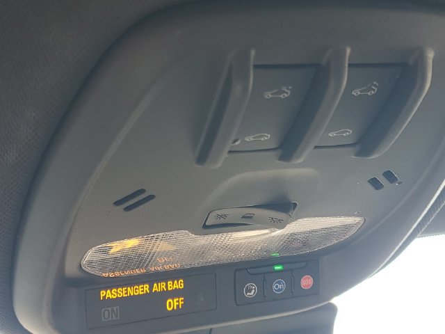 Certified 2024 Chevrolet Trax RS w/ Sunroof Package FWD image 27