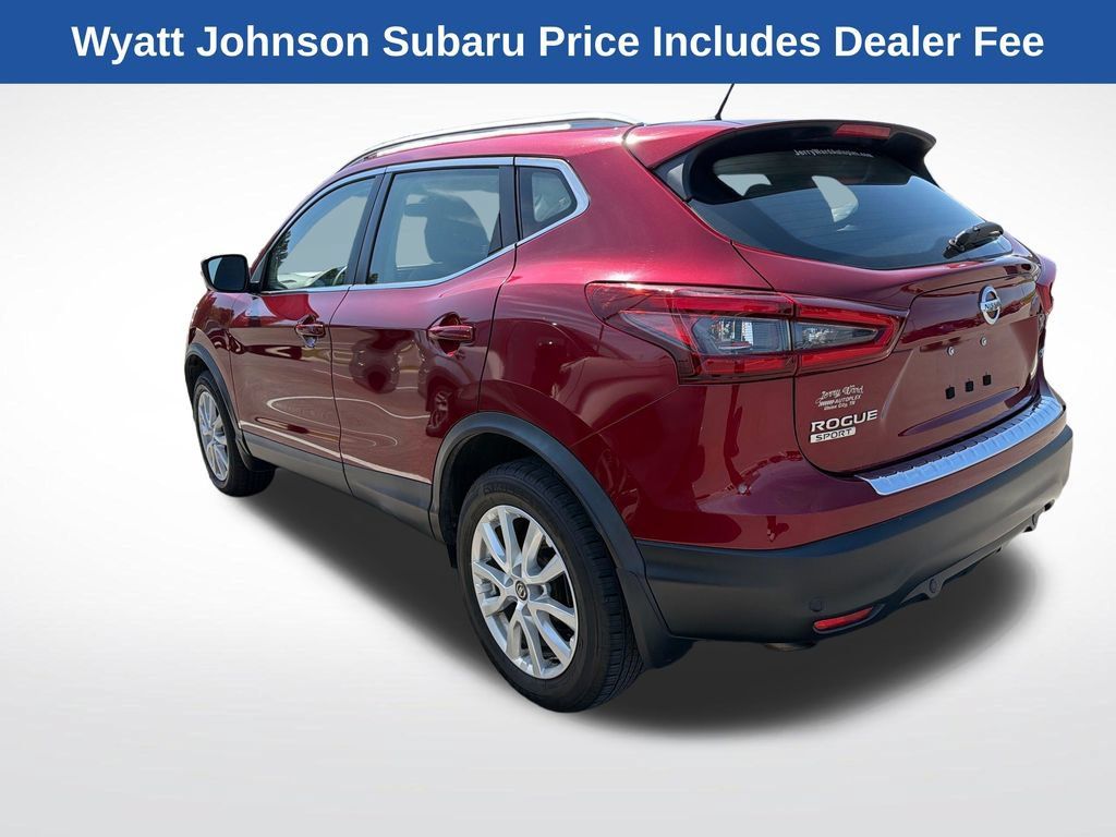 Used 2020 Nissan Rogue Sport SV FWD image 5