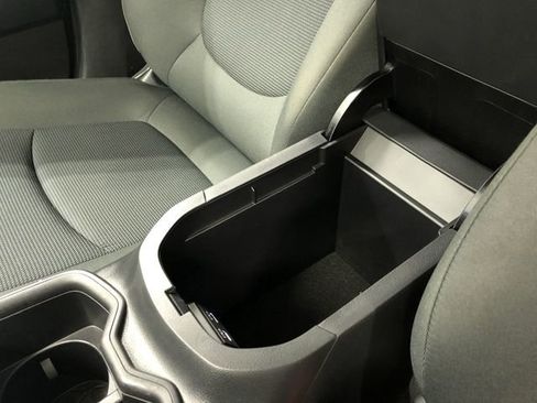 Used 2024 Toyota RAV4 LE image 27