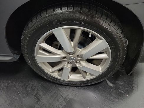 Used 2016 Nissan Pathfinder Platinum AWD/4WD image 13