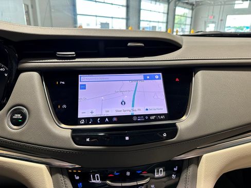 Used 2021 Cadillac XT5 Premium Luxury AWD/4WD image 8