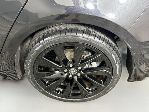 Used 2021 Toyota Corolla SE w/ Carpet Mat Package (TMS) FWD image 31