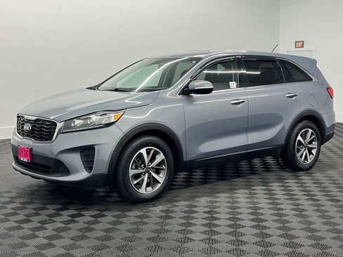 Used 2020 Kia Sorento AWD V6 image 1