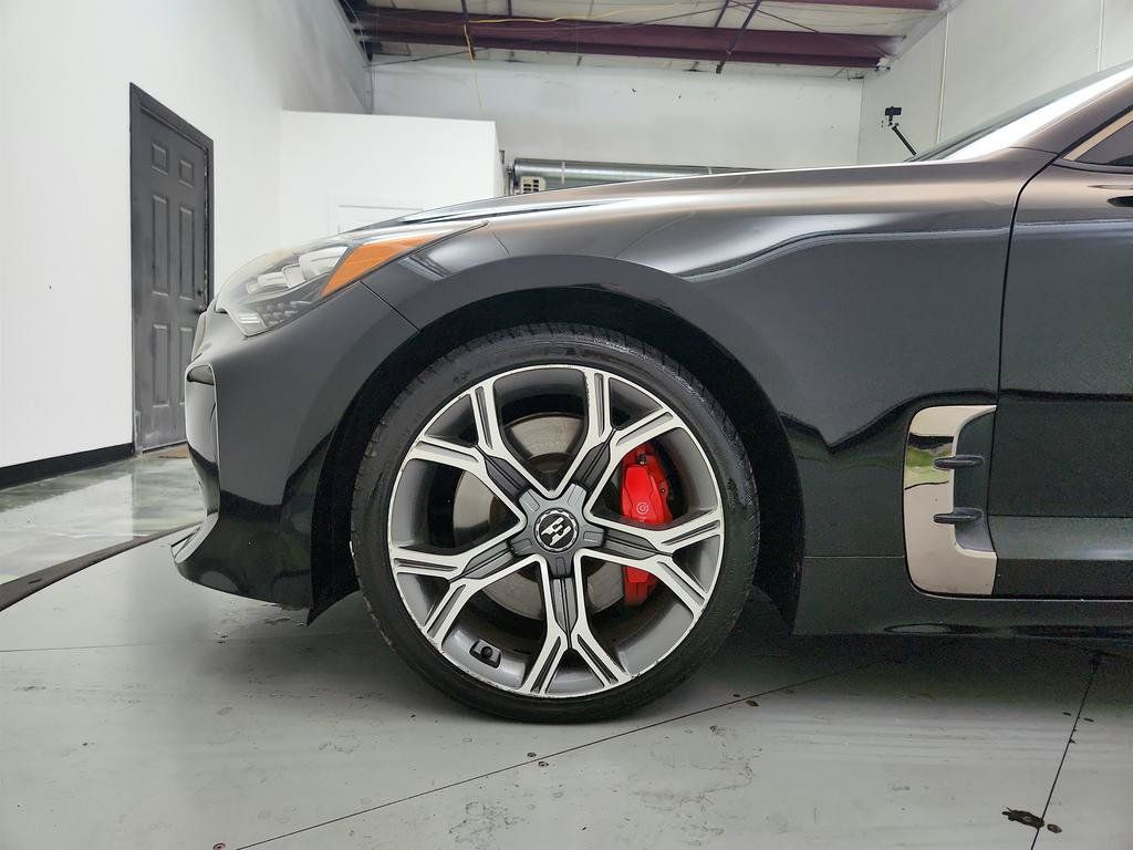 Used 2020 Kia Stinger GT RWD image 30