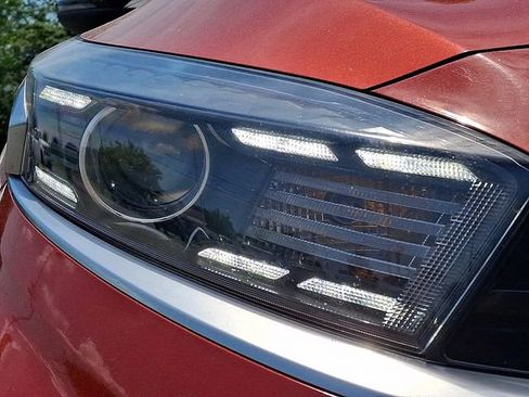 Used 2023 Kia Forte GT-Line w/ GT-Line Premium Package FWD image 9