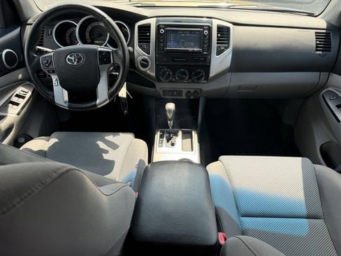 Used 2015 Toyota Tacoma 4x4 Double Cab w/ TRD Off-Road Package image 11