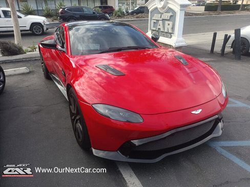 Used 2019 Aston Martin V8 Vantage Coupe image 4