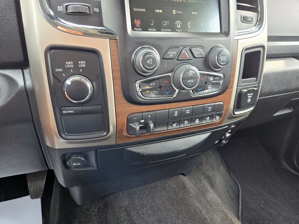 Used 2015 RAM 2500 Laramie w/ Protection Group AWD/4WD image 25