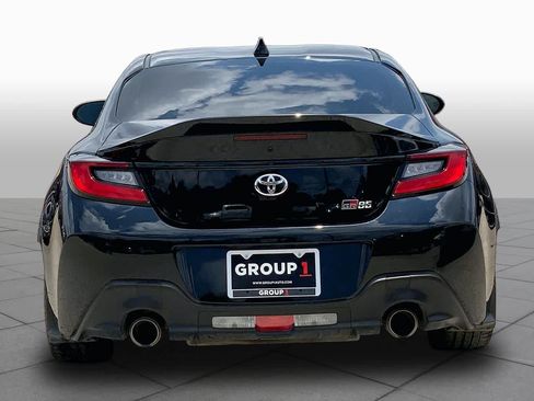 Used 2025 Toyota GR86 Premium RWD image 5