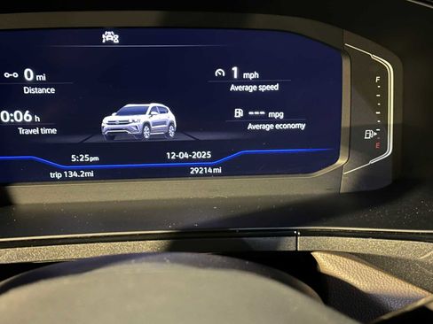 Used 2023 Volkswagen Taos SEL image 24