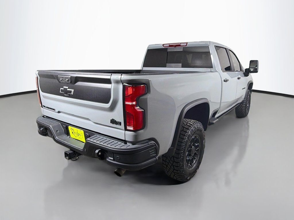 Used 2025 Chevrolet Silverado 2500 ZR2 w/ ZR2 Bison Edition AWD/4WD image 6
