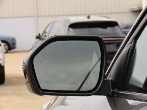 Certified 2023 Ford Explorer Limited image 17