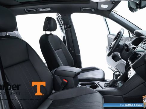 Used 2022 Volkswagen Tiguan SE R-Line FWD image 74