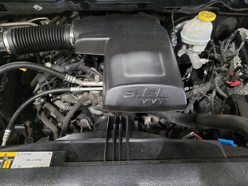 Used 2019 RAM 1500 Express w/ Express Value Package AWD/4WD image 30