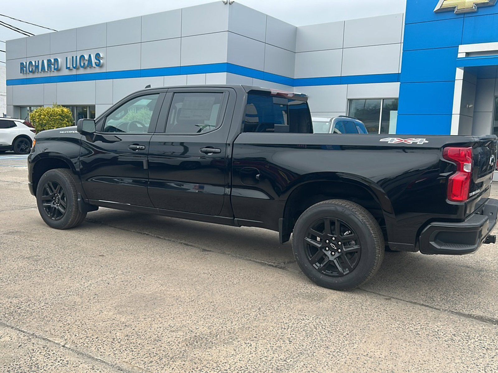 New 2026 Chevrolet Silverado 1500 RST w/ Safety Package AWD/4WD image 7