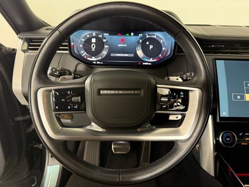 Used 2023 Land Rover Range Rover Long Wheelbase Autobiography AWD/4WD image 17
