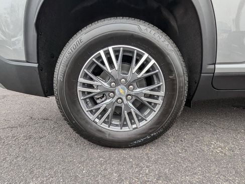 New 2026 Chevrolet Traverse LT w/ Driver Confidence Package image 19