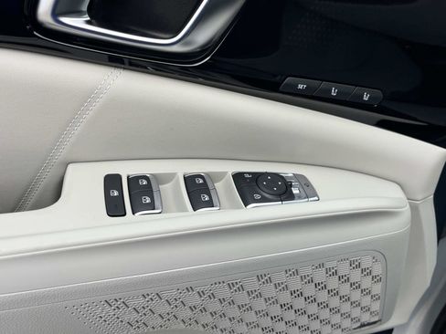 New 2026 Kia Carnival SX Prestige image 27