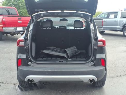 Used 2024 Ford Escape Platinum AWD/4WD image 7