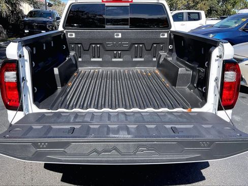 Used 2024 GMC Canyon Elevation w/ Convenience Package image 34