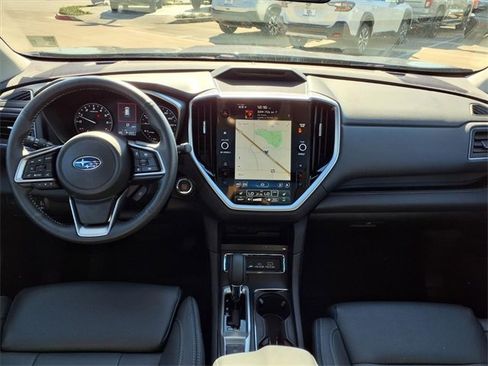 Certified 2025 Subaru Ascent Limited image 5