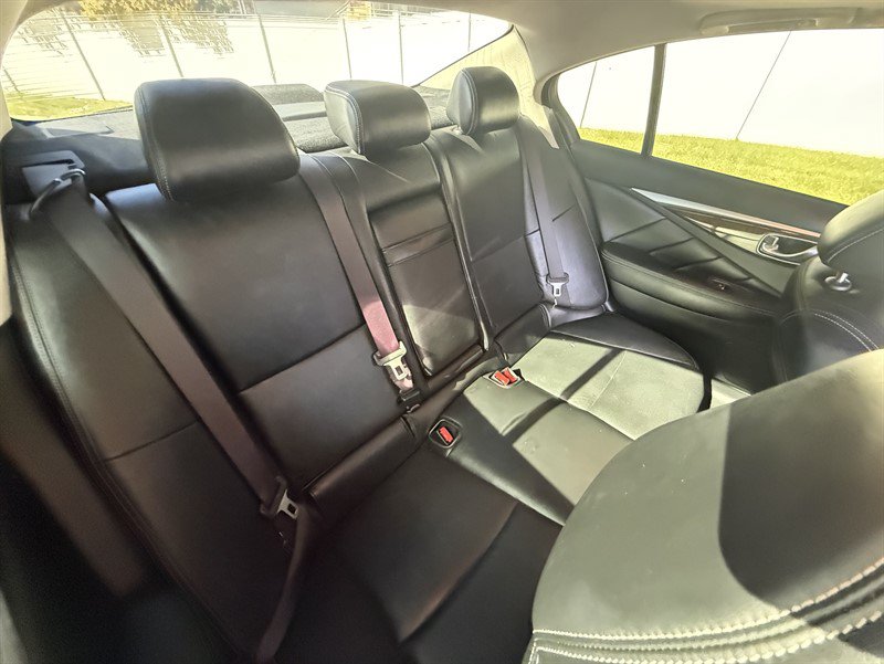 Used 2014 INFINITI Q50 Premium w/ Deluxe Touring Package AWD/4WD image 20