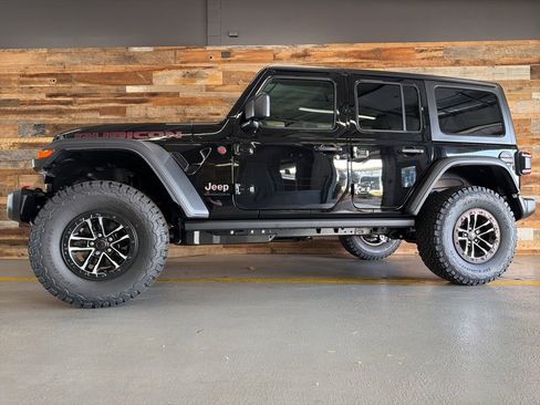 New 2026 Jeep Wrangler Unlimited Rubicon w/ Xtreme 35 Tire Package AWD/4WD image 20