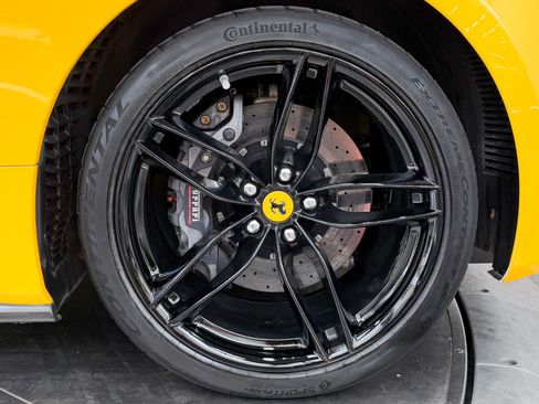 Used 2017 Ferrari 488 Spider RWD image 12