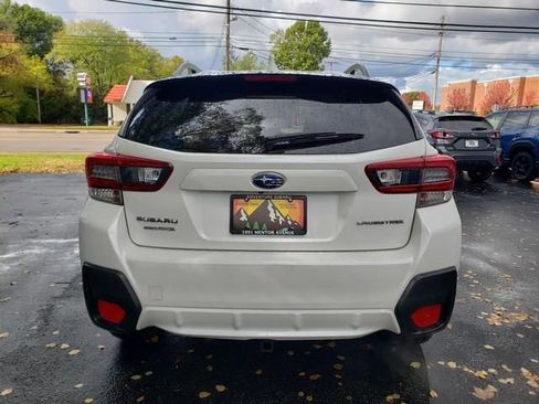 Certified 2023 Subaru Crosstrek 2.0i Premium image 4