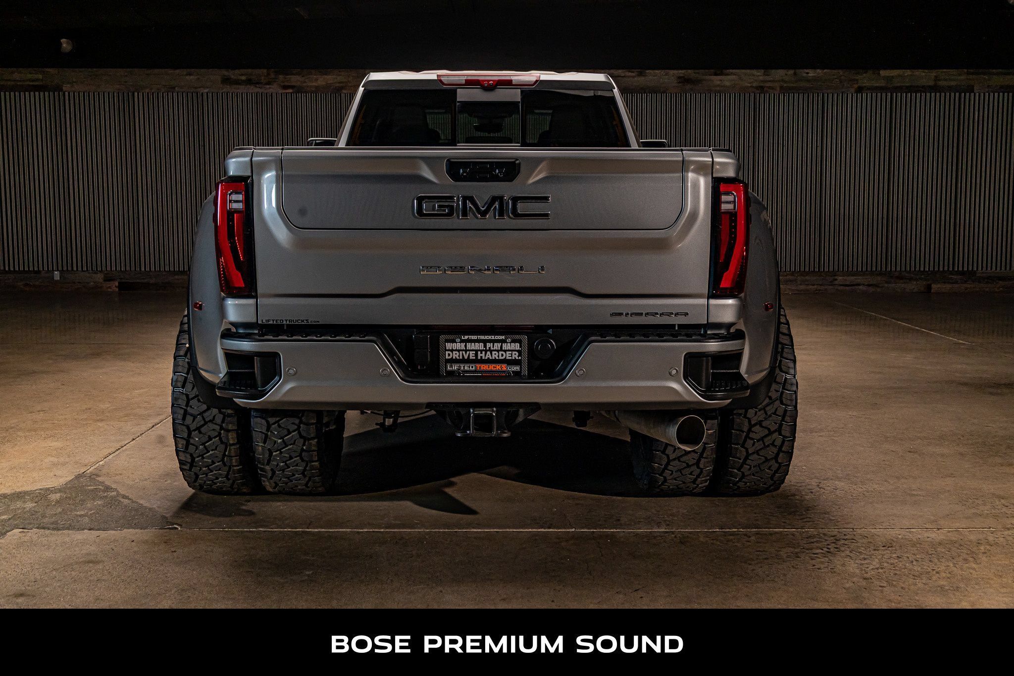 Used 2026 GMC Sierra 3500 Denali w/ Denali Reserve Package AWD/4WD image 8