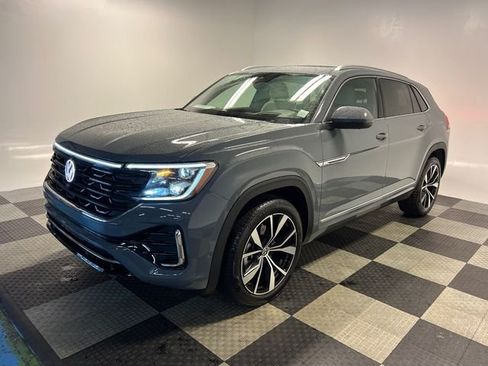 New 2026 Volkswagen Atlas Cross Sport SEL Premium R-Line AWD/4WD image 3