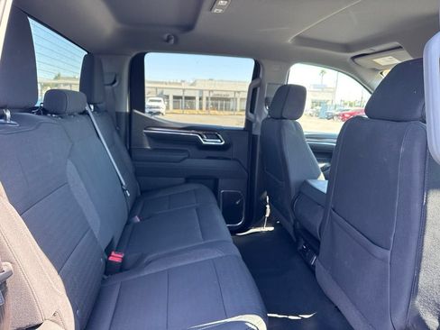 Used 2025 Chevrolet Silverado 1500 LT RWD image 10