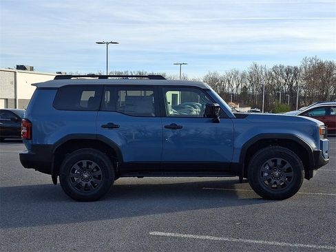 New 2026 Toyota Land Cruiser image 4