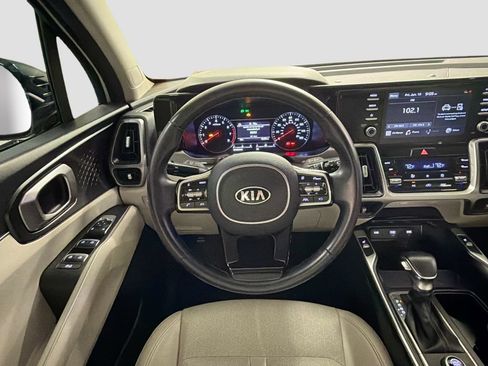 Used 2021 Kia Sorento S FWD image 21