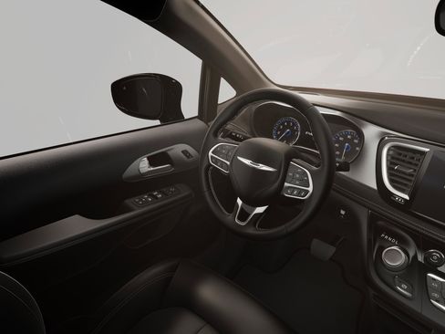 New 2026 Chrysler Pacifica Select image 8