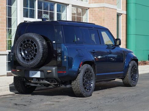 New 2026 Land Rover Defender 110 OCTA AWD/4WD image 8