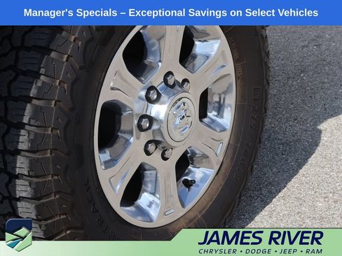 Used 2024 RAM 3500 Big Horn AWD/4WD image 37