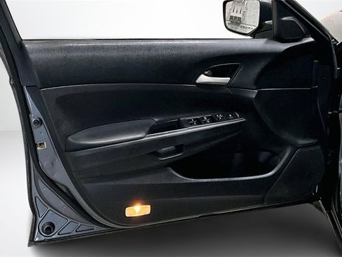Used 2012 Honda Accord SE image 18