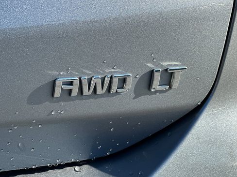 Used 2023 Chevrolet Equinox LT w/ Driver Convenience Package image 26