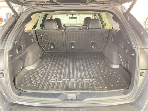 Used 2021 Subaru Outback Limited XT image 23