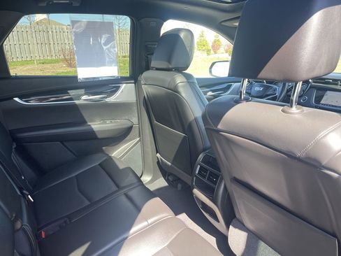 Certified 2023 Cadillac XT5 Premium Luxury AWD/4WD image 40